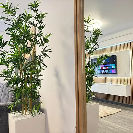 Luxury Glam Adress With Parking Apartment *