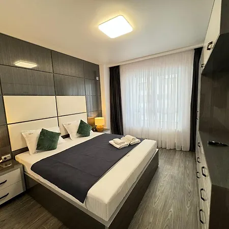 Luxury Glam Adress With Parking Apartament Bukareszt
