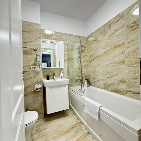Apartment Luxury Glam Adress With Parking Bucharest