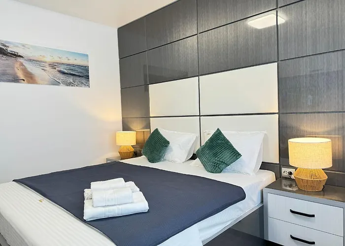 Luxury Glam Adress With Parking *